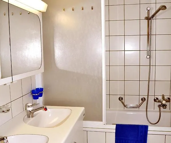 Plazzoel Suol Nr. 5 Apartmán *